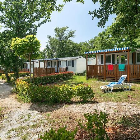 Albatross Mobile Homes On Solaris Camping Fkk-Naturist Poreč Kültér fotó