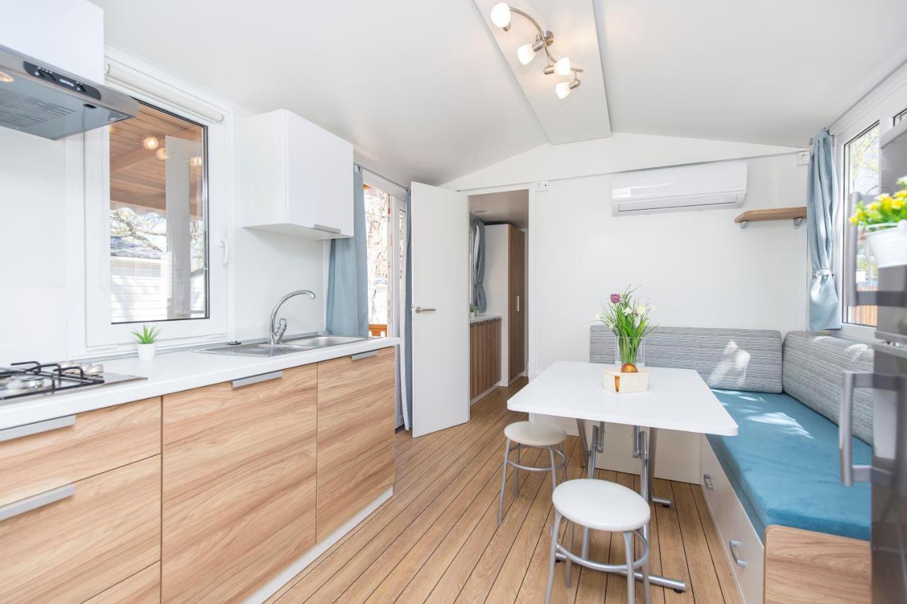 Albatross Mobile Homes On Solaris Camping Fkk-Naturist Poreč Kültér fotó